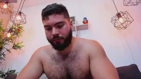 Snapshot of sebastianvilla__ chatting on 21, 4, 2026 Instagram jeanpaulfit online show from 21, 4, 2026