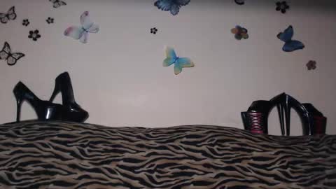 Snapshot of secoiya chatting on 25, 9, 2025 Emily online show from 25, 9, 2025