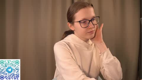 Snapshot of second_aid chatting on 24, 1, 2025 Brenda online show from 24, 1, 2025