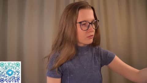 Snapshot of second_aid chatting on 3, 2, 2025 Brenda online show from 3, 2, 2025