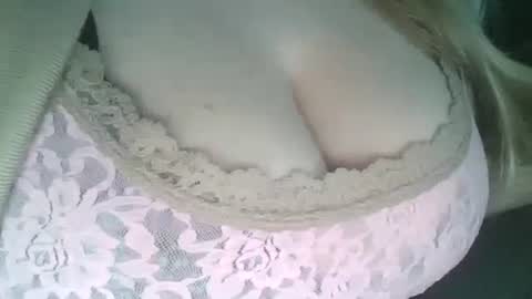 Sunny online show from 13, 9, 2025