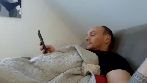 Simon online show from 3, 2, 2025