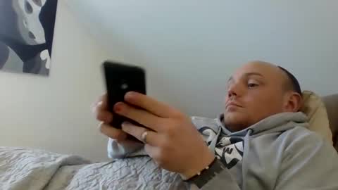 Simon online show from 17, 2, 2025