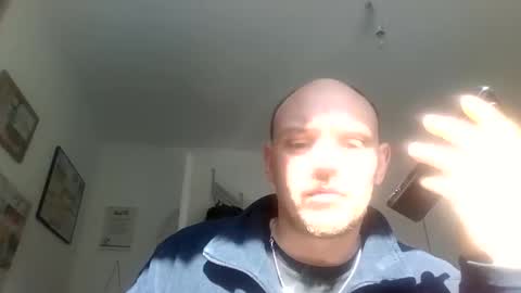 Simon online show from 15, 4, 2026