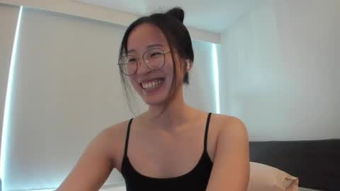 Angela online show from 5, 6, 2026