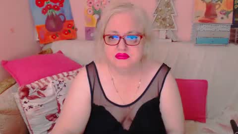Snapshot of secretloverbbw chatting on 14, 7, 2026 Alice online show from 14, 7, 2026
