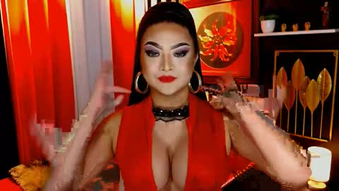 Snapshot of seducinglinda chatting on 8, 6, 2026 seducinglinda online show from 8, 6, 2026