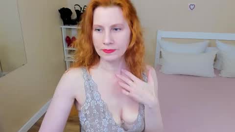 seductive_foxy_ online show from 11, 3, 2026