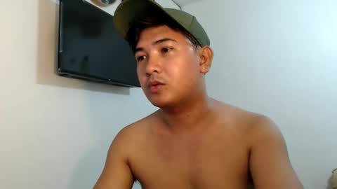 Snapshot of seductive_jays chatting on 7, 6, 2026 Jay online show from 7, 6, 2026