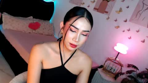 Snapshot of seductive_vana chatting on 20, 6, 2026 Vanessa online show from 20, 6, 2026