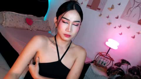 Snapshot of seductive_vana chatting on 24, 6, 2026 Vanessa online show from 24, 6, 2026