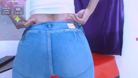 Snapshot of seductivespellvagina80 chatting on 12, 2, 2026 Estefany online show from 12, 2, 2026