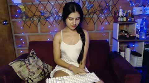 seleena_01 online show from 25, 9, 2025