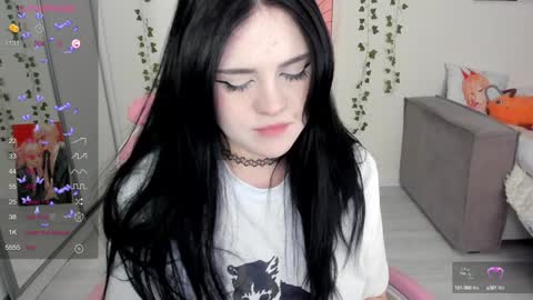 Selena  online show from 28, 1, 2025