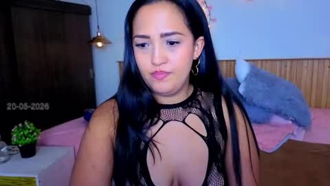 Snapshot of selena__noir chatting on 20, 5, 2026 Call me S E L E N A online show from 20, 5, 2026