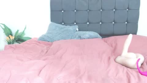 Snapshot of selena_hotmilf chatting on 3, 2, 2025 Selena online show from 3, 2, 2025