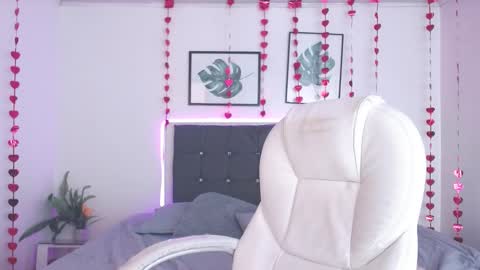 Snapshot of selena_hotmilf chatting on 12, 3, 2025 Selena online show from 12, 3, 2025