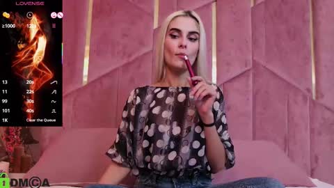 Selena online show from 29, 11, 2025