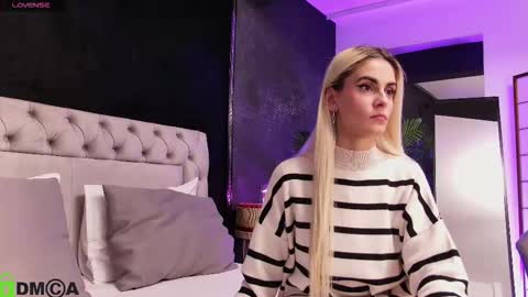 Selena online show from 3, 2, 2026