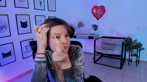 Selena ntmy online show from 19, 2, 2025