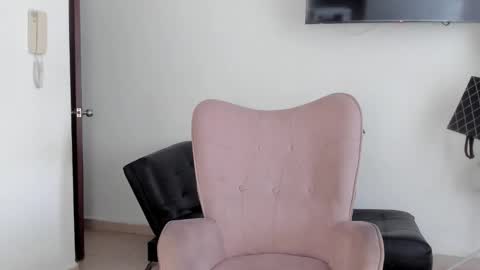 Alejandra  online show from 9, 2, 2026