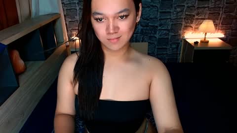 Snapshot of selenesantiago chatting on 27, 12, 2024 joan online show from 27, 12, 2024