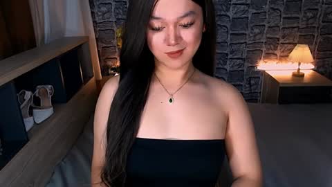 Snapshot of selenesantiago chatting on 26, 1, 2025 joan online show from 26, 1, 2025