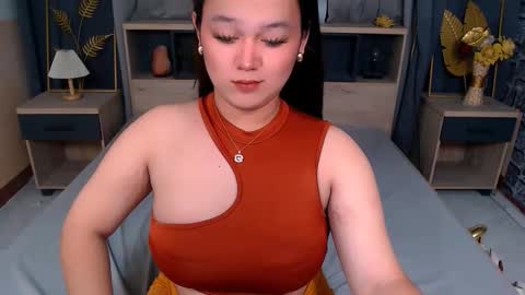 Snapshot of selenesantiago chatting on 24, 10, 2025 joan online show from 24, 10, 2025