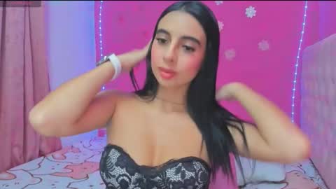Snapshot of selenevosse_ chatting on 17, 2, 2026 Selenevosse online show from 17, 2, 2026