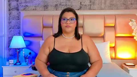 Snapshot of selennacooper chatting on 8, 7, 2026 Selenna Cooper online show from 8, 7, 2026
