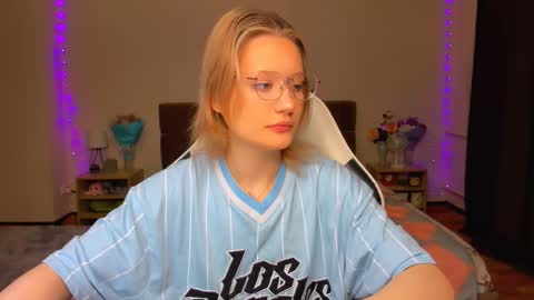 Simon and Alice online show from 10, 9, 2025