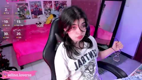 Selina online show from 18, 4, 2026