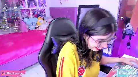 Snapshot of selina_lovers_ chatting on 19, 6, 2026 Selina online show from 19, 6, 2026