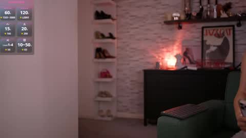 Snapshot of sensual_jassmine chatting on 29, 5, 2026 Jasmine online show from 29, 5, 2026
