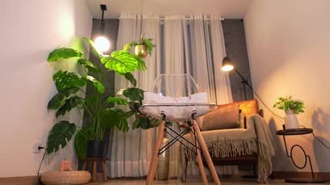 Maria- OF sensual bee online show from 3, 4, 2026