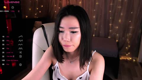 Kiki online show from 6, 2, 2025