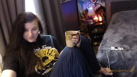 Snapshot of sentfrmheaven chatting on 25, 4, 2026 Tara online show from 25, 4, 2026