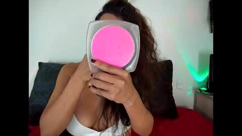 sephorandmonell online show from 4, 10, 2025