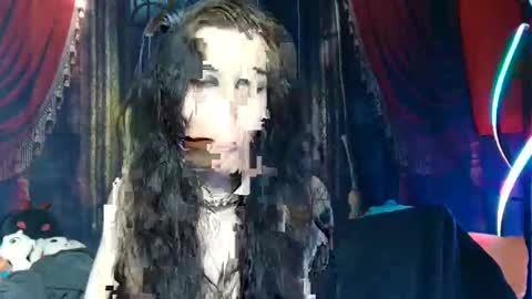 Snapshot of seraphinmunster chatting on 1, 1, 2025 Seraphin Munster online show from 1, 1, 2025