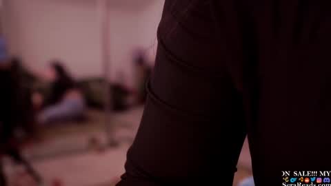 Snapshot of serareads chatting on 15, 2, 2025 SeraReads online show from 15, 2, 2025