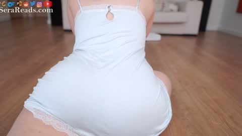 Snapshot of serareads chatting on 6, 3, 2026 SeraReads online show from 6, 3, 2026