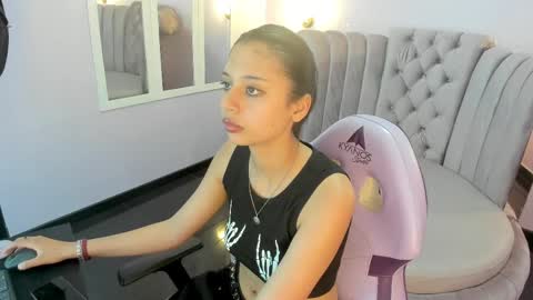 Seren  Follow me online show from 21, 2, 2025