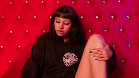 Seren  Follow me online show from 11, 3, 2025