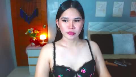 Snapshot of serenastra chatting on 3, 3, 2026 serenastra online show from 3, 3, 2026