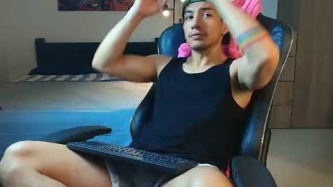 Snapshot of sergioruiz_199 chatting on 11, 6, 2026 Sergioruiz 199 online show from 11, 6, 2026