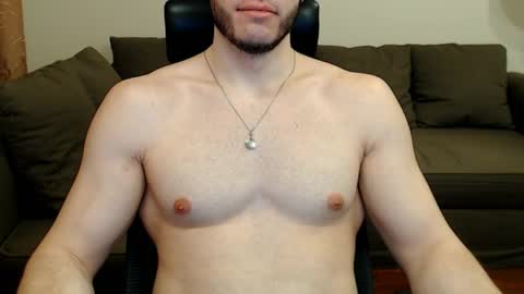 Snapshot of sergiotitan3271 chatting on 10, 4, 2026 Serg Superior online show from 10, 4, 2026