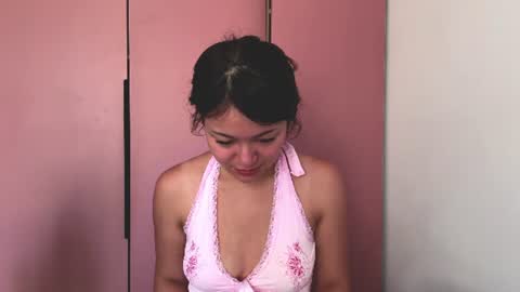 Snapshot of serinafaw chatting on 19, 7, 2026 Mira online show from 19, 7, 2026