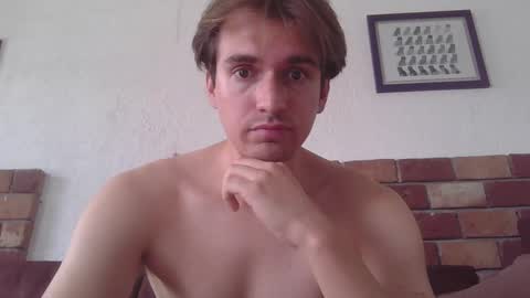 Snapshot of servandomier chatting on 13, 9, 2025 mier online show from 13, 9, 2025