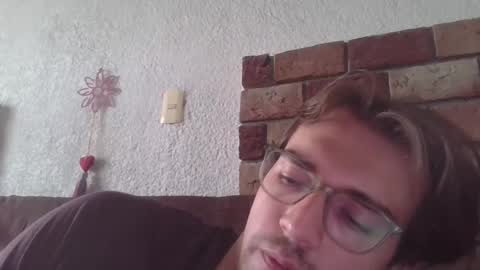 Snapshot of servandomier chatting on 23, 9, 2025 mier online show from 23, 9, 2025