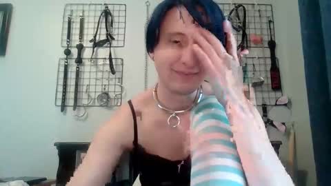 Snapshot of servilesarah chatting on 19, 5, 2026 Servile Sarah online show from 19, 5, 2026